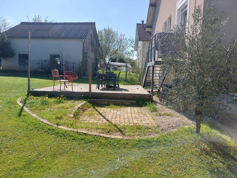 Maison - 99 m² - 6 pièces