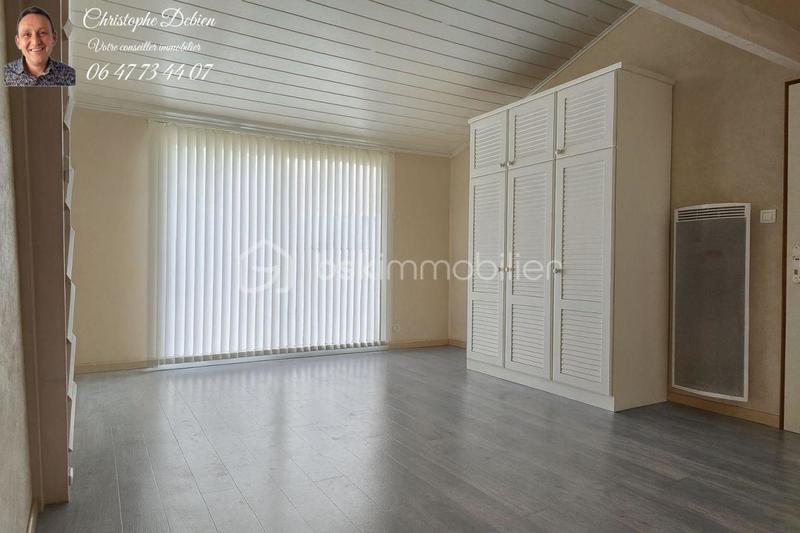 Maison traditionnelle - 148 m² - 7 pièces