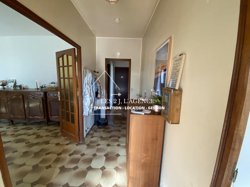 Maison - 93 m² - 4 pièces