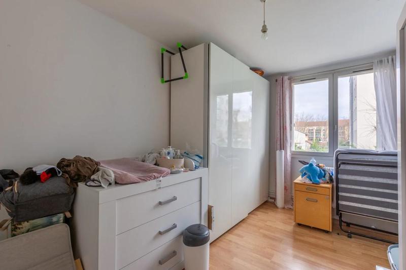 Appartement - 81 m² - 4 pièces