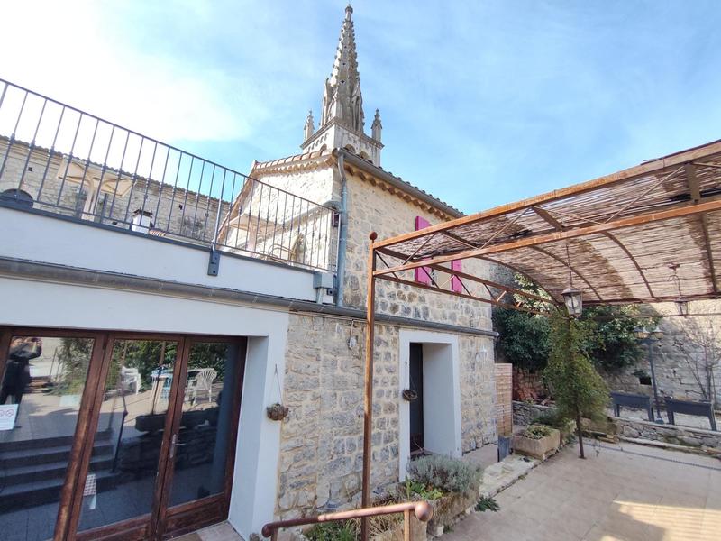 Local commercial - 445 m² - 15 pièces