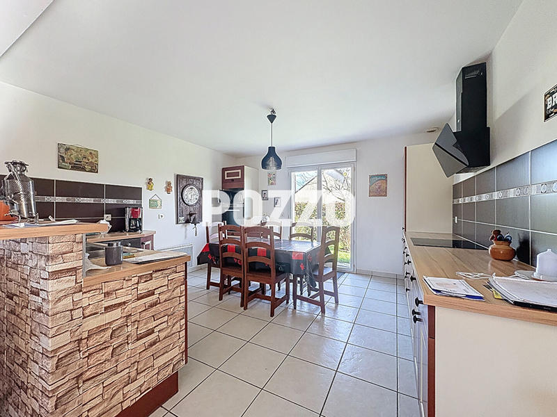 Maison - 160 m² - 8 pièces