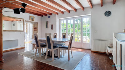 Maison - 155 m² - 7 pièces