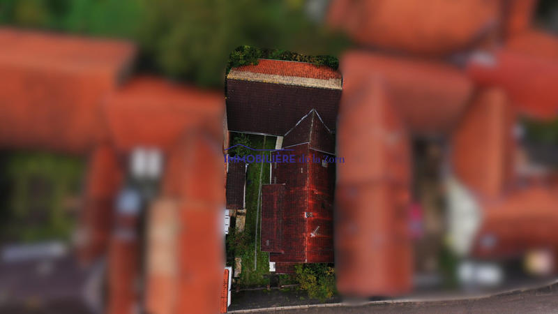 Maison - 97 m² - 5 pièces