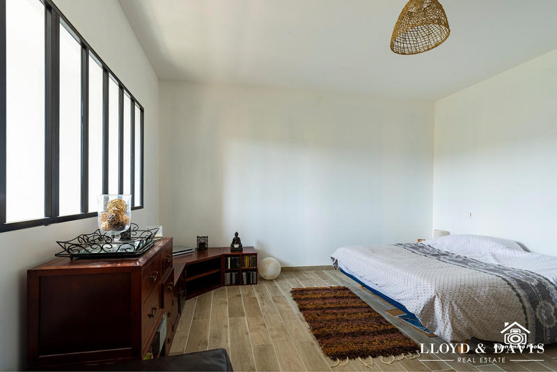 Maison contemporaine - 180 m² - 6 pièces