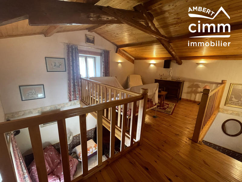 Maison - 140 m² - 6 pièces