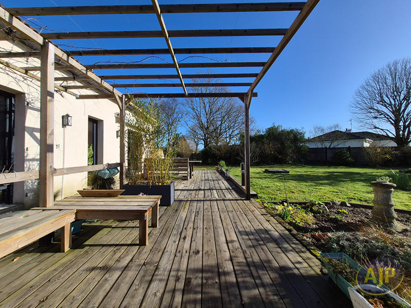 Maison - 169 m² - 7 pièces