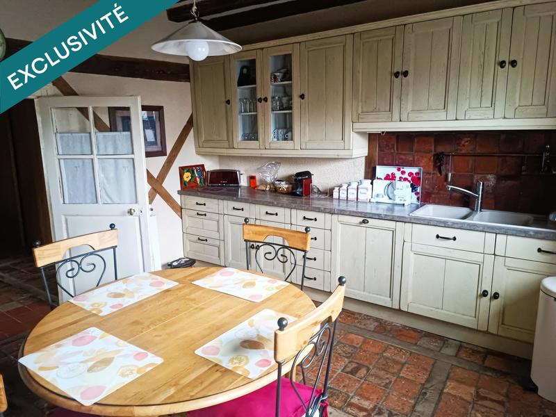 Maison - 355 m² - 10 pièces