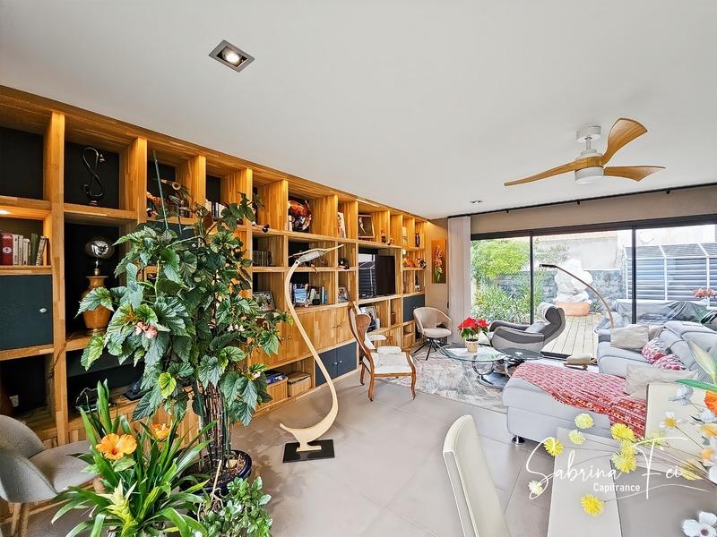 Maison - 143 m² - 5 pièces