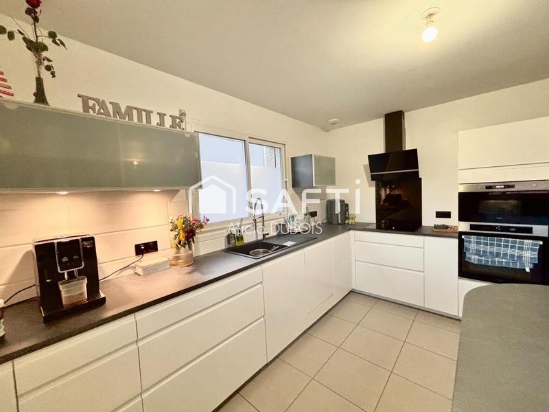 Maison - 136 m² - 5 pièces