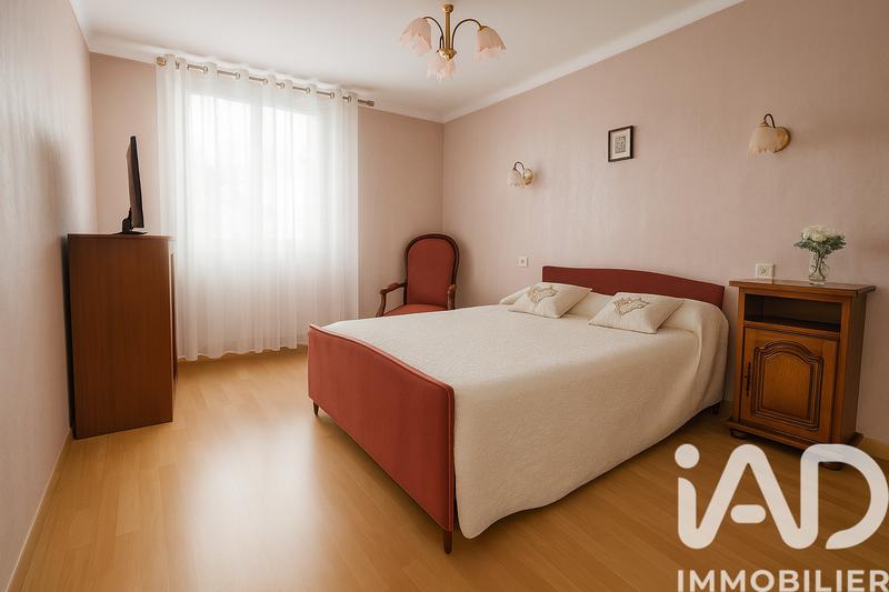 Maison - 110 m² - 4 pièces