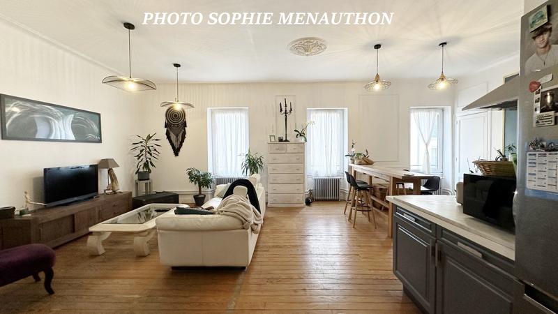 Maison de ville - 180 m² - 7 pièces