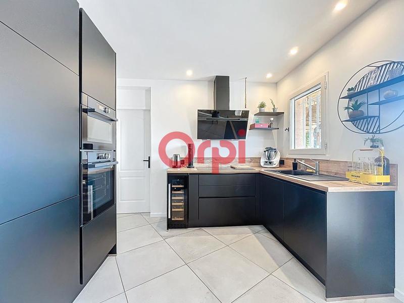 Maison - 142 m² - 5 pièces