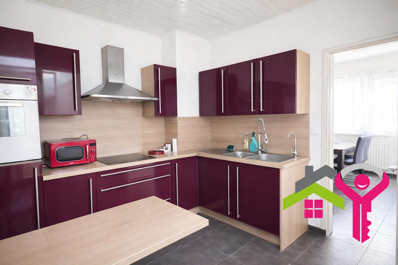 Maison - 87 m² - 4 pièces