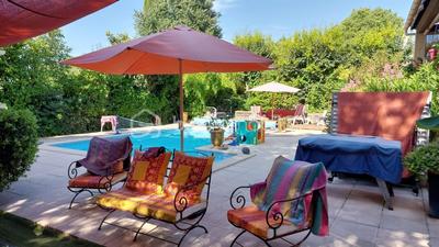 Demeure - 1 412 m² - 7 pièces