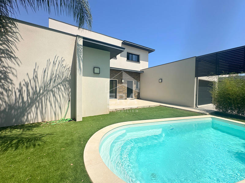 Maison - 130 m² - 5 pièces