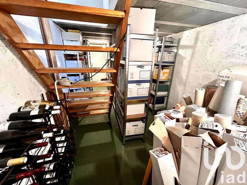 Maison - 250 m² - 10 pièces