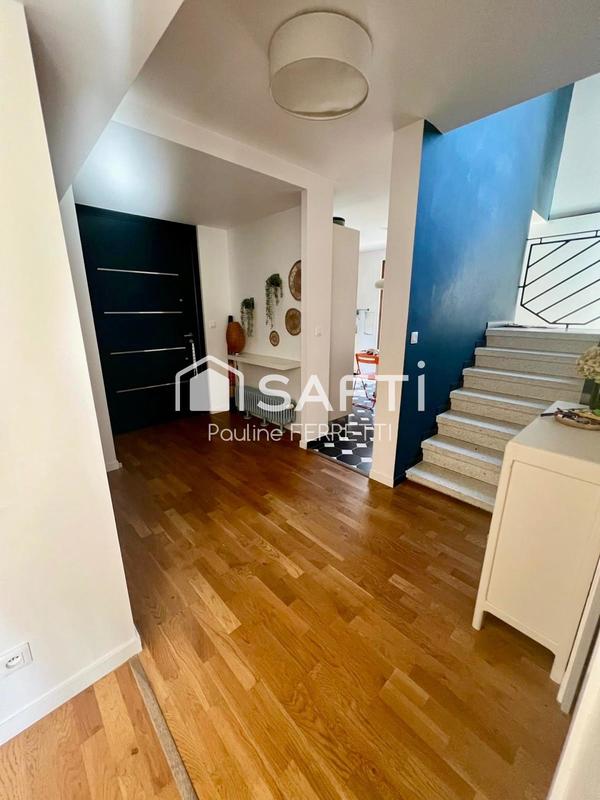 Maison de ville - 150 m² - 5 pièces