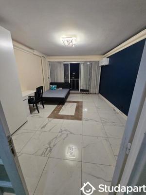 Chambre - 12 m² - 1 pièce