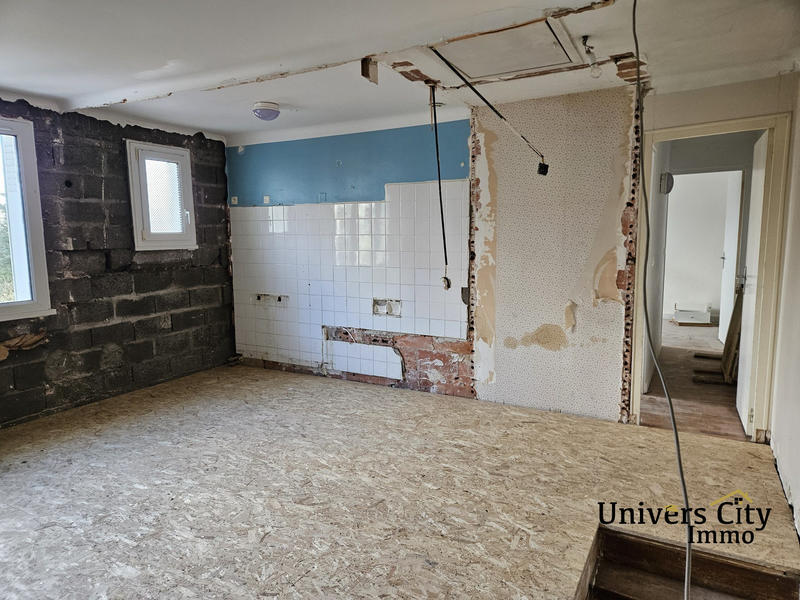 Maison - 75 m² - 4 pièces