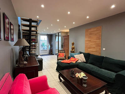 Immeuble - 6 pièces