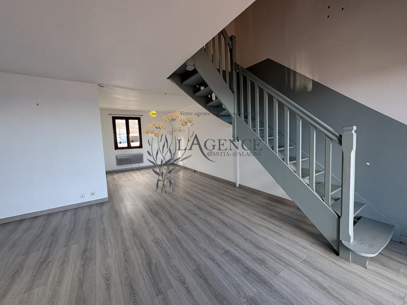 Appartement - 95 m² - 4 pièces