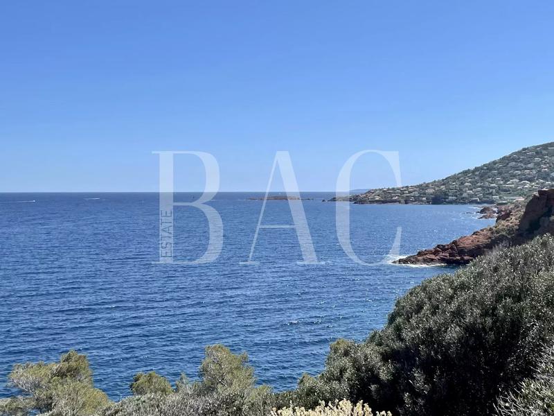 Villa - 280 m² - 10 pièces