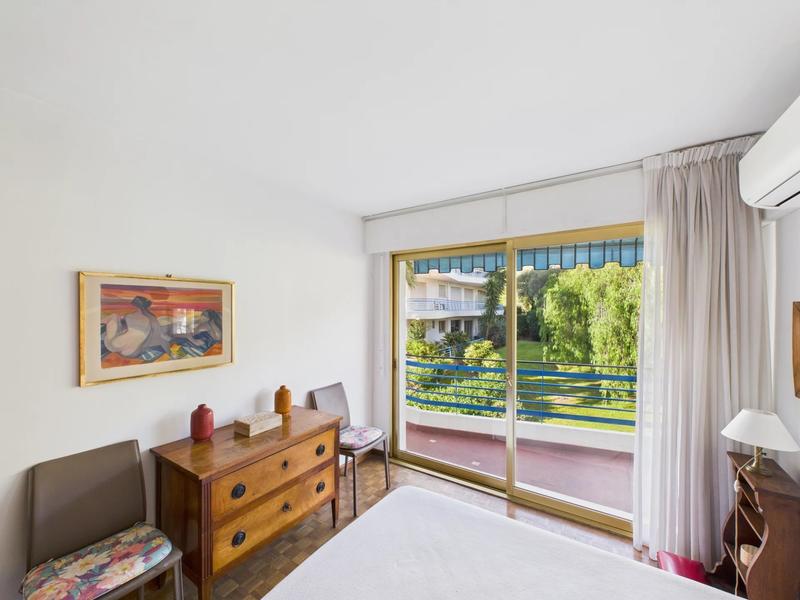 Appartement - 96 m² - 4 pièces