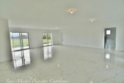 Maison - 170 m² - 7 pièces