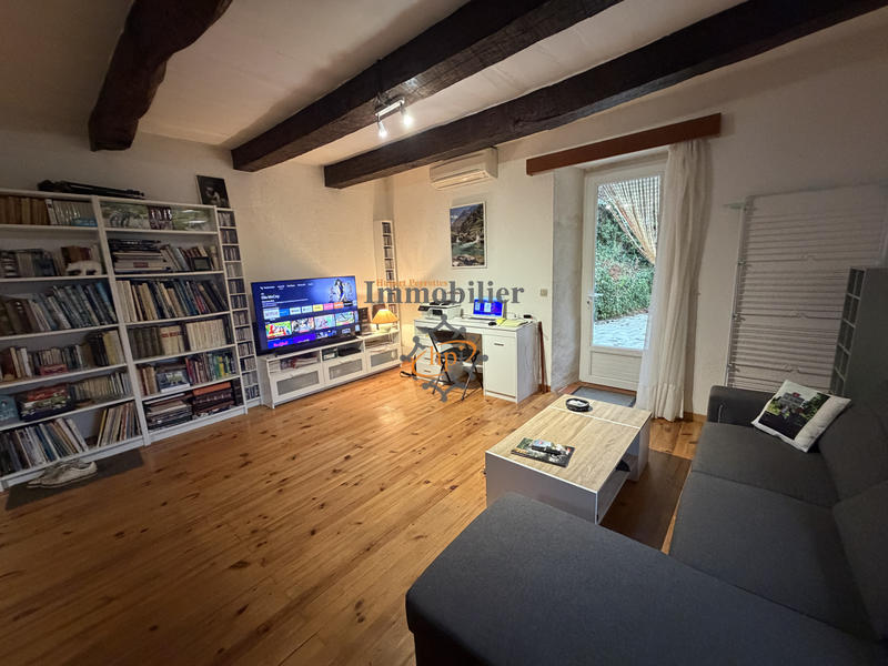 Maison - 102 m² - 4 pièces