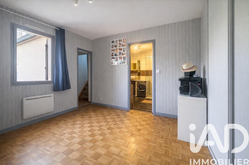 Maison - 137 m² - 7 pièces