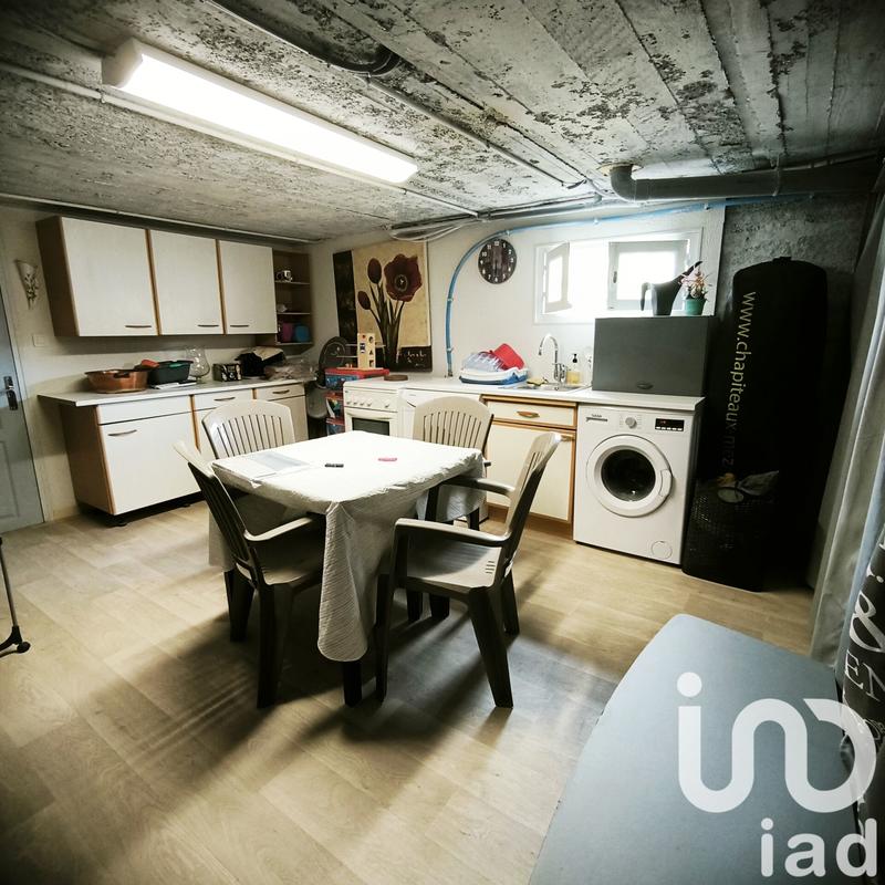 Maison - 95 m² - 5 pièces