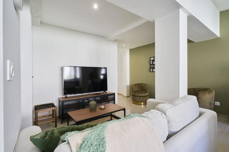 Maison - 98 m² - 6 pièces