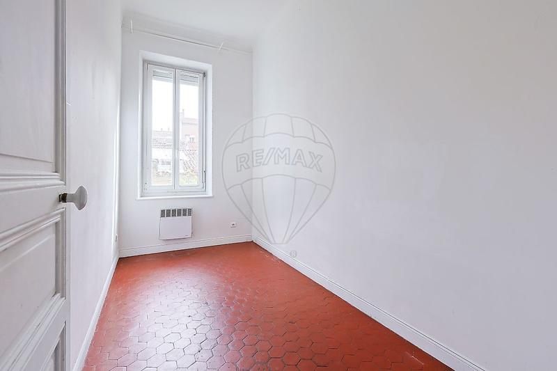 Appartement - 84 m² - 4 pièces