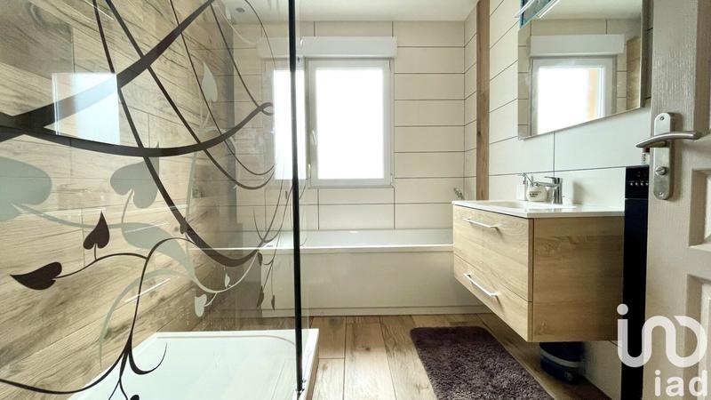 Maison - 166 m² - 7 pièces