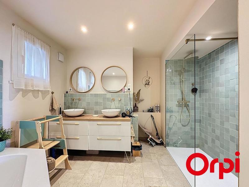 Villa - 150 m² - 5 pièces