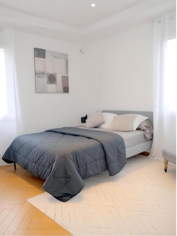 Maison - 310 m² - 9 pièces