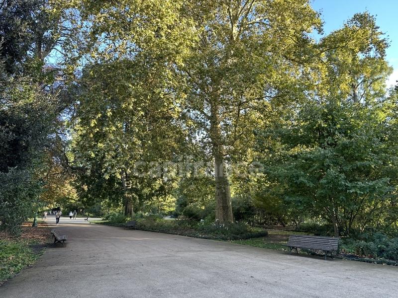 Appartement bourgeois - 116 m² - 4 pièces