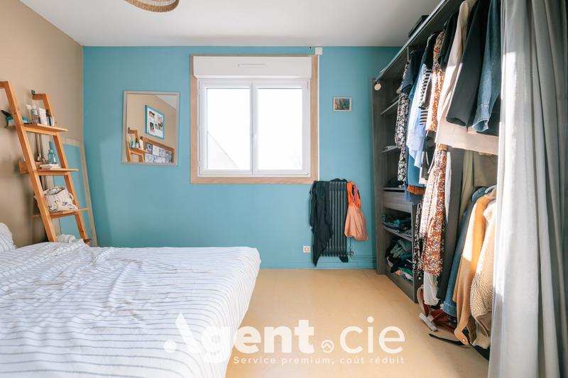 Maison - 100 m² - 6 pièces