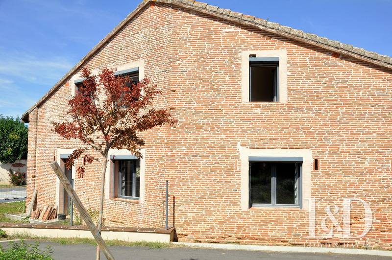 Maison - 200 m² - 6 pièces