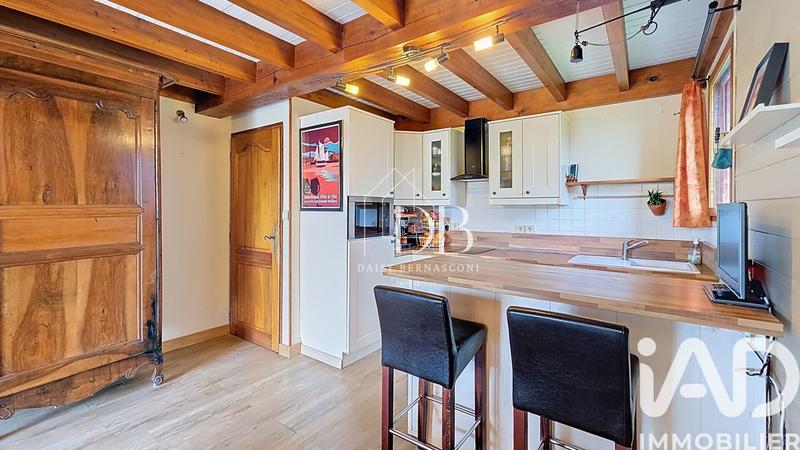 Maison - 176 m² - 7 pièces