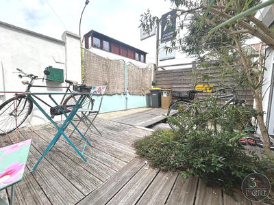 Maison - 99 m² - 4 pièces