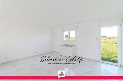 Maison - 93 m² - 5 pièces