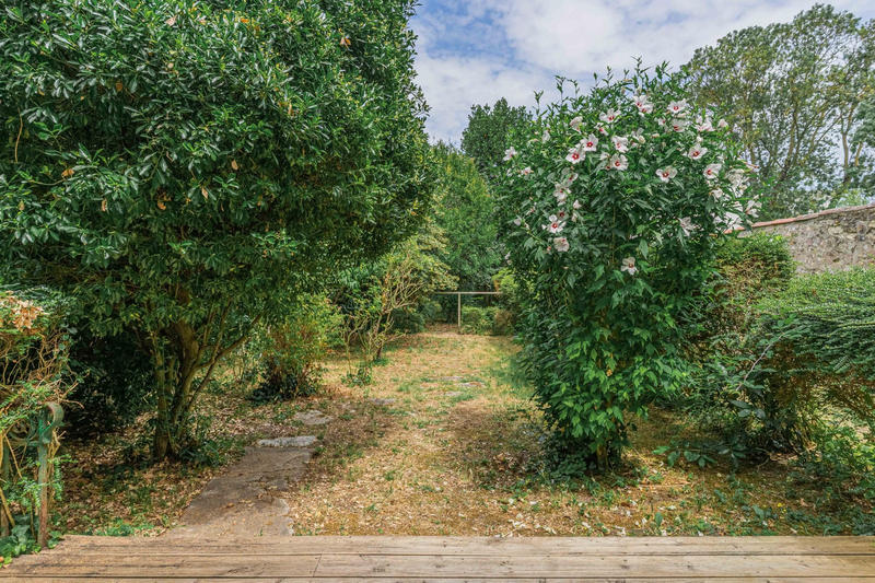 Maison traditionnelle - 236 m² - 8 pièces