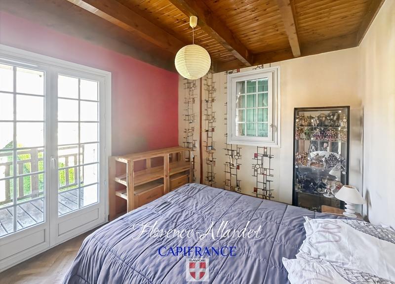 Propriété - 185 m² - 5 pièces