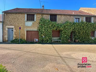 Maison - 150 m² - 8 pièces