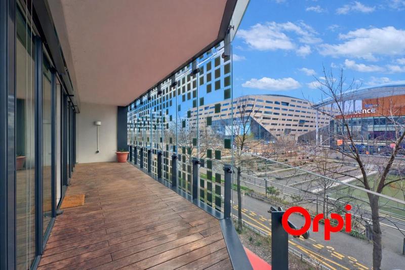 Appartement - 93 m² - 4 pièces