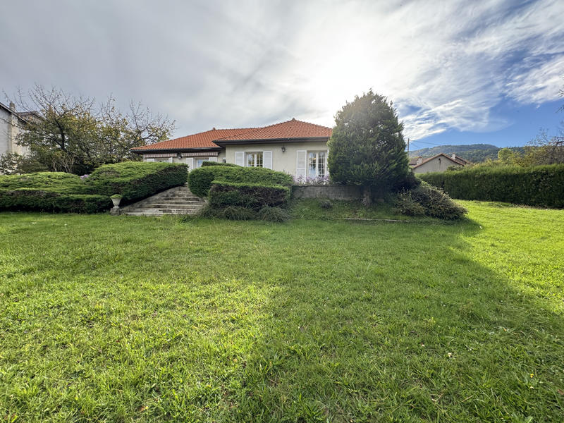 Maison - 108 m² - 4 pièces