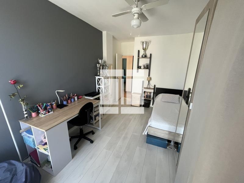 Appartement - 96 m² - 4 pièces