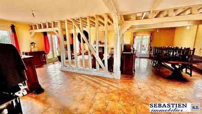 Maison - 429 m² - 14 pièces